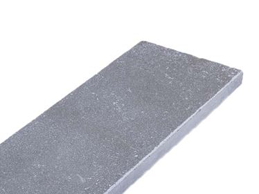 Kalksteen aantreden Java Blauw op maat gezaagd