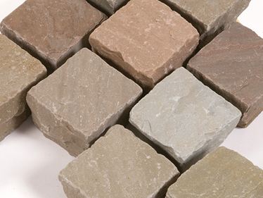 Zandsteen bestrating Granada 10x10x8cm Detail