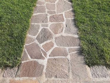 Veelhoekige platen Porfier Porfier Terra met gazon