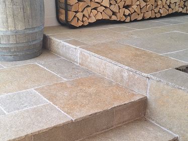 Kalksteen_JavaZandTrapJ