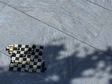 Klassieke grijze kwartsietlook plaat met schaakversiering