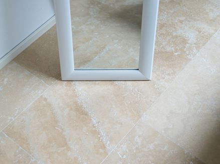 Medium Line tegels met spiegel