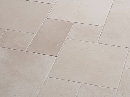 Cleopatra Lichte tegels van kalksteen zijaanzicht