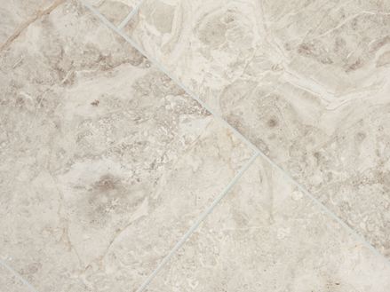 Close-up van gepolijste Silver Shadow marmeren tegel