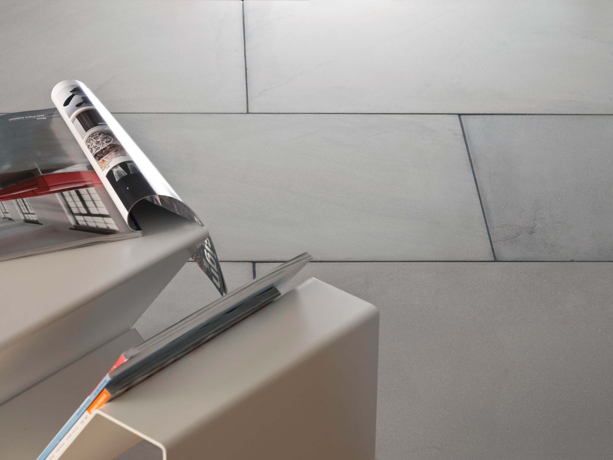 Tegels Kandla Grijs met tijdschrift