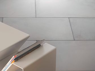 Tegels Kandla Grijs met decoratie