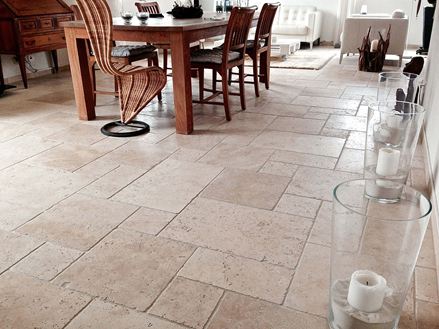 Klantenfoto Tegels Licht in een woonkamer met een mix van stijlen