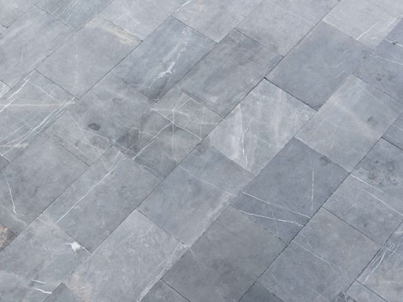Verscheidenheid en structuur van hardsteen uit de Azur