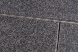 Basalt platen Black Beauty close-up