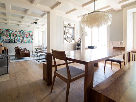 Open woonruimte, modern ingericht