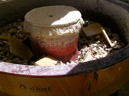 Productie van getrommeld travertin